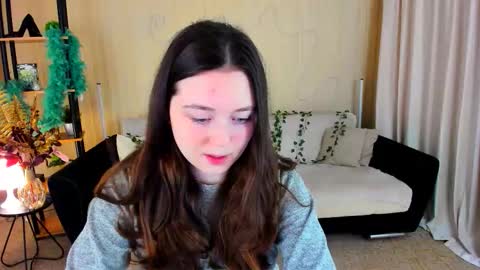 alluringeyess online show from 12.03.25