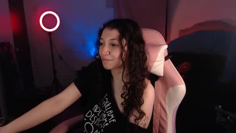 Snapshot of ally_donfort chatting on 03.01.25 Ally online show from 03.01.25