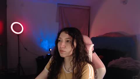 Snapshot of ally_donfort chatting on 03.07.25 Ally online show from 03.07.25