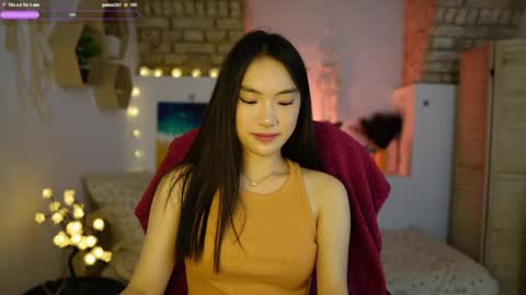 Allyah Sky online show from 02.22.25