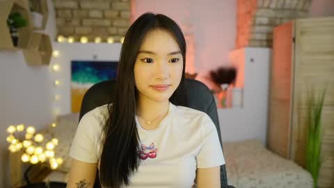 Allyah Sky online show from 03.08.25