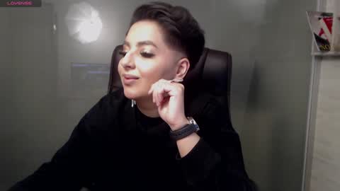         online show from 02.08.25