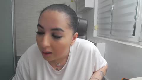         online show from 05.29.26