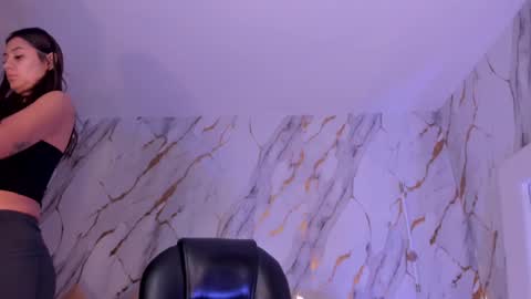 Snapshot of allyjensen chatting on 02.19.25 Alisson online show from 02.19.25