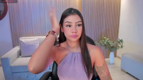 Snapshot of allyjensen chatting on 03.01.25 Alisson online show from 03.01.25