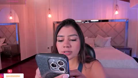 Snapshot of allyjensen chatting on 09.26.25 Alisson online show from 09.26.25