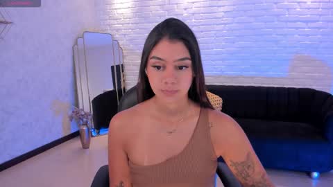 Snapshot of allyjensen chatting on 10.06.25 Alisson online show from 10.06.25