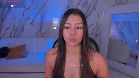 Snapshot of allyjensen chatting on 07.21.26 Alisson online show from 07.21.26
