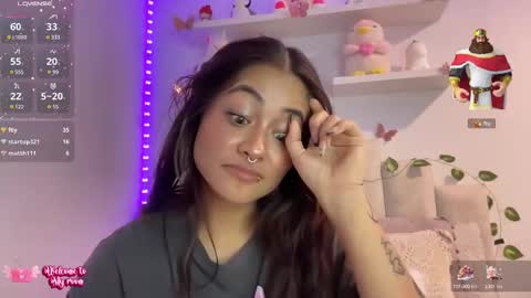 Snapshot of allysonparkerr chatting on 01.03.25 Ally online show from 01.03.25