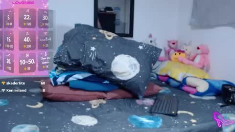 Snapshot of allysonstonne chatting on 10.24.25 Allysonstonnes online show from 10.24.25