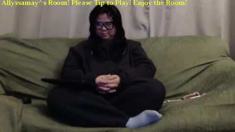 Snapshot of allyssamay chatting on 01.15.25 Allyssamay online show from 01.15.25