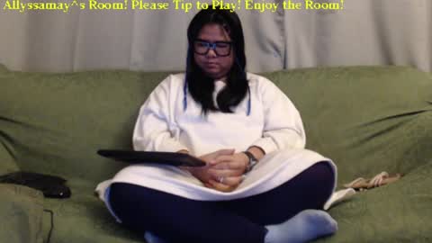 Snapshot of allyssamay chatting on 01.16.25 Allyssamay online show from 01.16.25