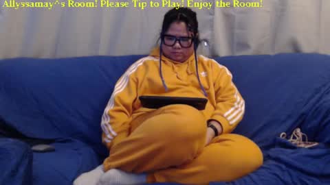 Snapshot of allyssamay chatting on 01.24.25 Allyssamay online show from 01.24.25