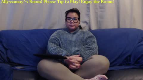 Snapshot of allyssamay chatting on 02.20.25 Allyssamay online show from 02.20.25