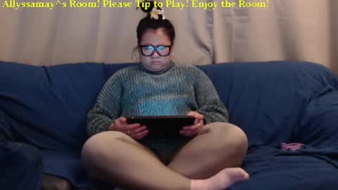 Snapshot of allyssamay chatting on 02.26.25 Allyssamay online show from 02.26.25