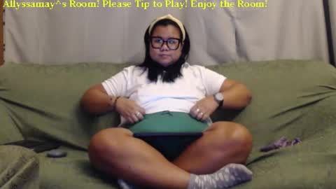 Snapshot of allyssamay chatting on 09.12.25 Allyssamay online show from 09.12.25