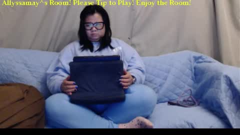 Allyssamay online show from 02.04.26