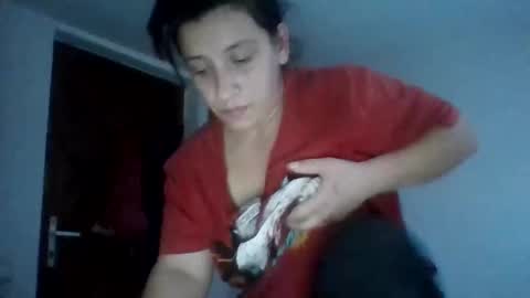 Snapshot of alma_amy chatting on 12.16.25 Alma online show from 12.16.25