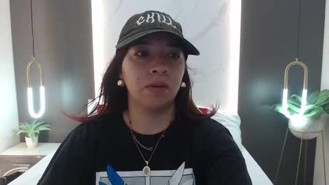 Snapshot of alma_fenix chatting on 02.03.25 ALMA FENIX online show from 02.03.25