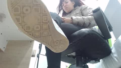 Snapshot of alma_fenix chatting on 02.24.25 ALMA FENIX online show from 02.24.25