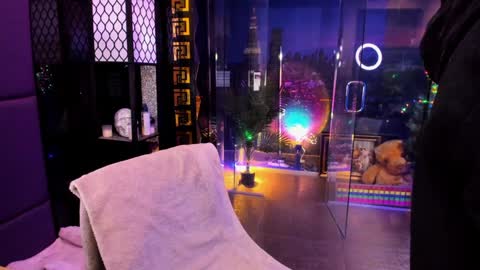 Alma online show from 12.14.25