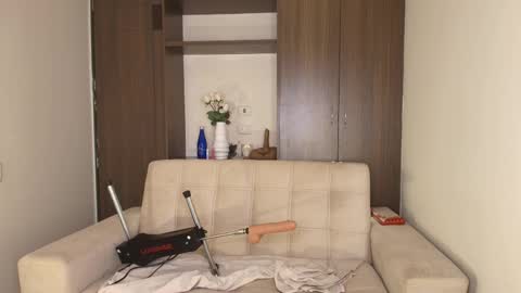 Alma Castillo online show from 03.08.26