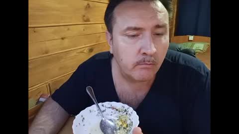 Snapshot of almirsex chatting on 11.18.25 almirsex online show from 11.18.25