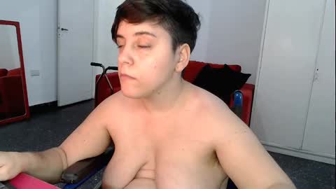 Almond online show from 01.08.25