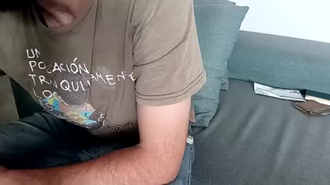 Snapshot of alndr chatting on 10.04.25 Alndr drawings online show from 10.04.25