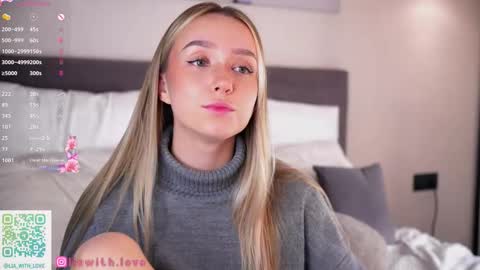 Lia online show from 09.30.25