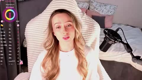 Lia online show from 02.28.26