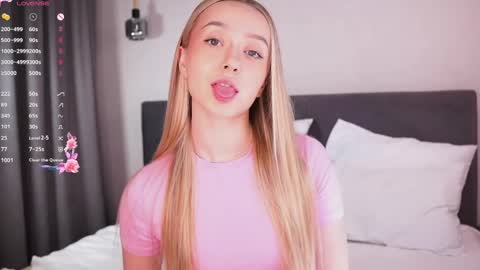 Lia online show from 03.29.26