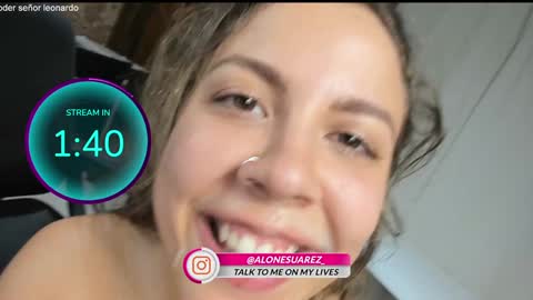 Alondra Suarez online show from 10.17.25