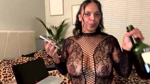 alongcamelexy online show from 09.25.25