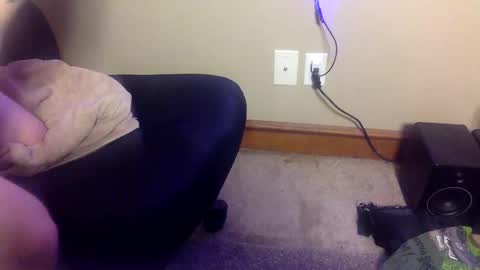 Snapshot of alongwhitedick chatting on 09.09.25 ALongwhitedick online show from 09.09.25