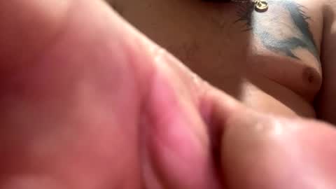 Snapshot of alonsoj0893 chatting on 09.16.25 alonsoj0893 online show from 09.16.25