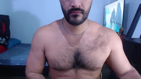 Snapshot of alonxoo chatting on 12.08.24 alonxoo online show from 12.08.24