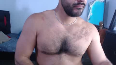 Snapshot of alonxoo chatting on 12.19.24 alonxoo online show from 12.19.24