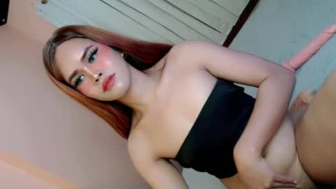 Snapshot of alove_too_last chatting on 01.31.25 LEXY online show from 01.31.25