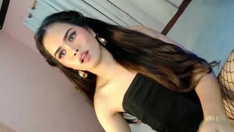 Snapshot of alove_too_last chatting on 02.03.25 LEXY online show from 02.03.25