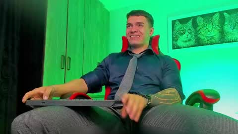 Snapshot of alpha_dominus_ chatting on 09.14.25 alpha_dominus_ online show from 09.14.25