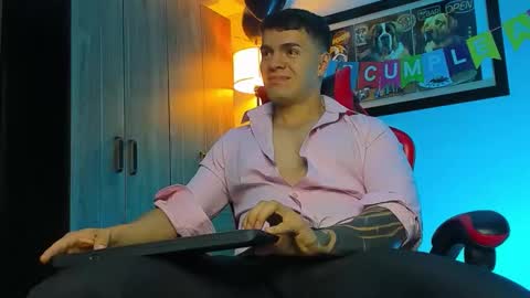 Snapshot of alpha_dominus_ chatting on 11.24.25 alpha_dominus_ online show from 11.24.25