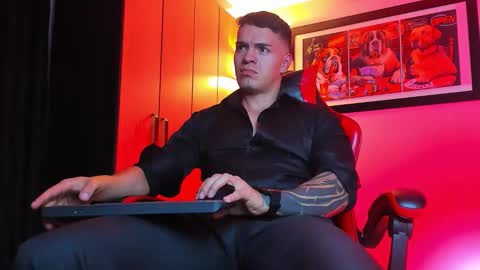 Snapshot of alpha_dominus_ chatting on 12.02.25 alpha_dominus_ online show from 12.02.25