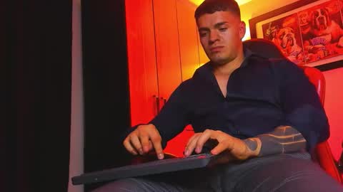 Snapshot of alpha_dominus_ chatting on 12.03.25 alpha_dominus_ online show from 12.03.25