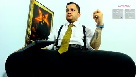 Snapshot of alpha_paganni chatting on 05.24.26 alpha paganni online show from 05.24.26