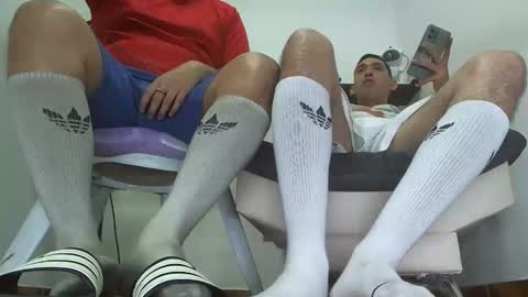 Snapshot of alphacashmaster777 chatting on 10.01.25 cashmaster findom online show from 10.01.25