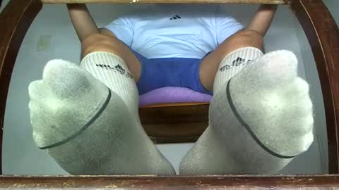 Snapshot of alphacashmaster777 chatting on 10.19.25 cashmaster findom online show from 10.19.25