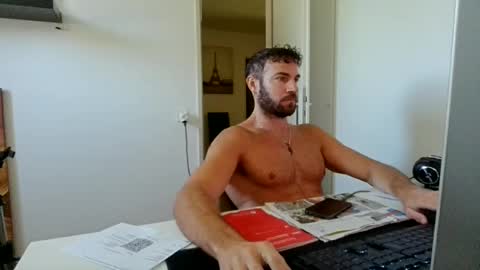 Snapshot of alphah_hunk chatting on 06.14.26 alphah_hunk online show from 06.14.26