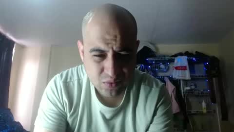 Snapshot of alphaswitchard chatting on 01.26.25 ur god online show from 01.26.25