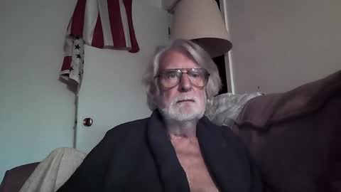 AlphaUniform online show from 12.04.24